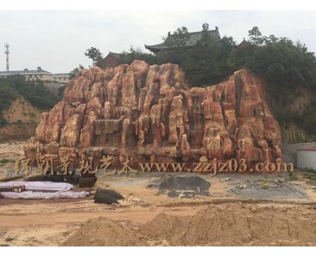 龍泰山水房地產(chǎn)假山
